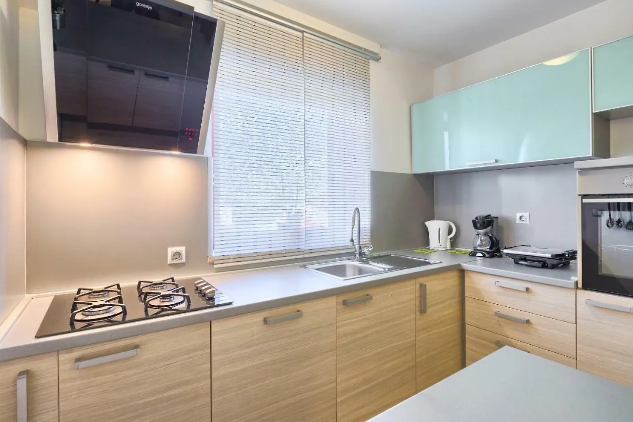 Active Apartment Pula 0*,  Croatia